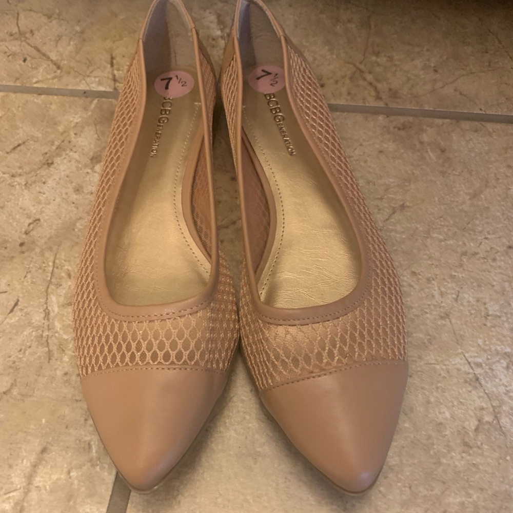 BCBG tan flats